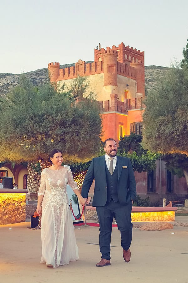 rustic-fall-wedding-athens-gorgeous-peonies-hydrangeas-earth-tones_23