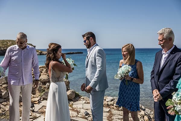 seaside-summer-wedding-naxos_06