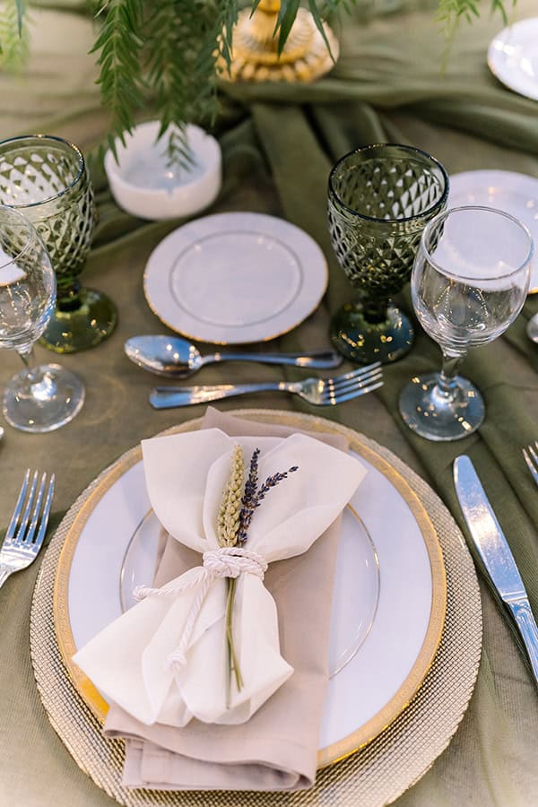 summer-wedding-hatzi-mansion-romantic-roses-hydrangeas-white_40