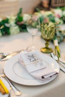 Ιδιαίτερες μπομπονιέρες γάμου – μαρμάρινα σουβέρ