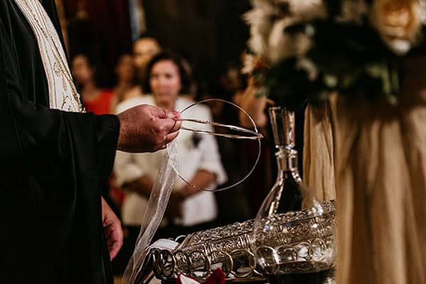 beautiful-summer-wedding-athens-roses-peach-white-hues_11x