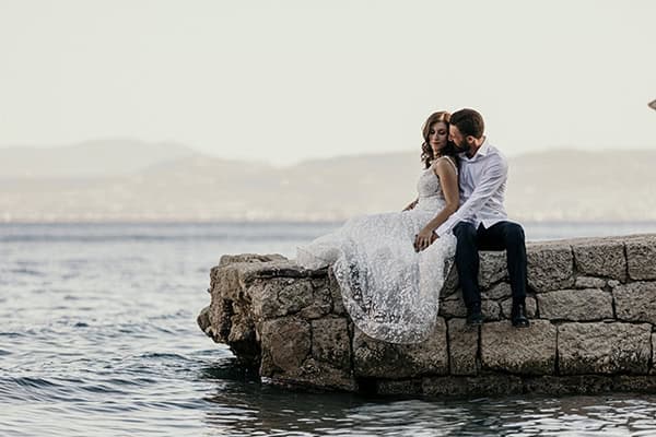 beautiful-summer-wedding-athens-roses-peach-white-hues_17x