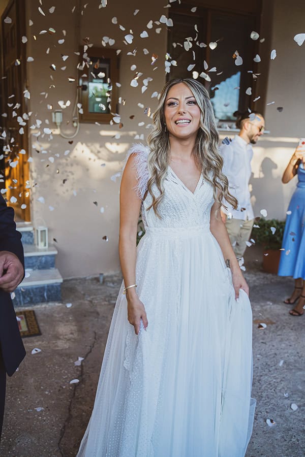 beautiful-summer-wedding-patra-pastel-roses-pampas-grass_22x