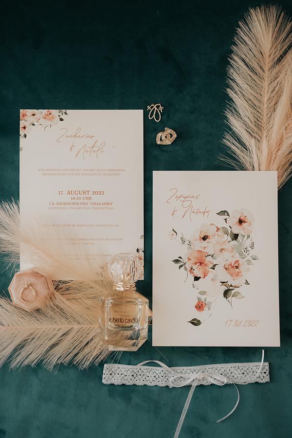 beautiful-summer-wedding-wonderful-florals-terracotta-hues_11