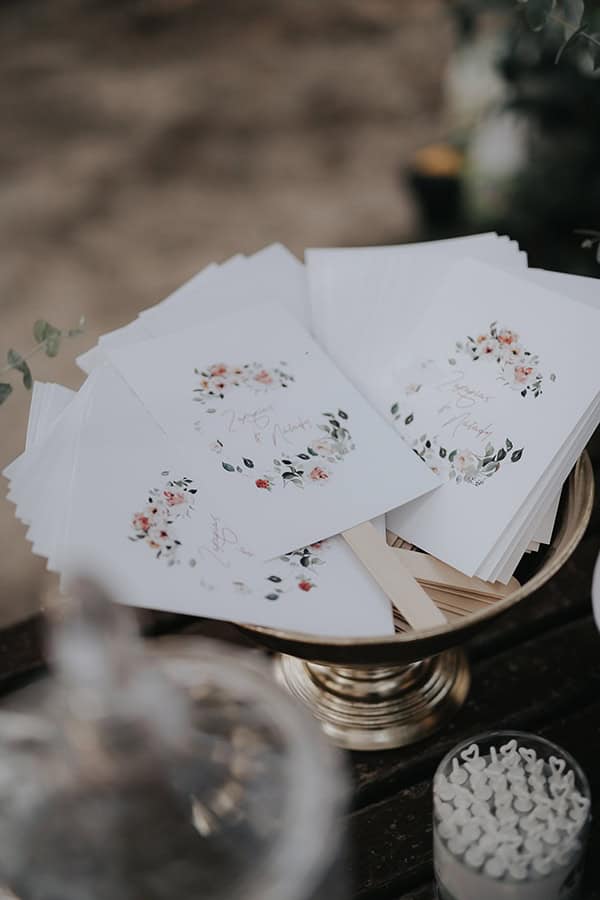 beautiful-summer-wedding-wonderful-florals-terracotta-hues_25x