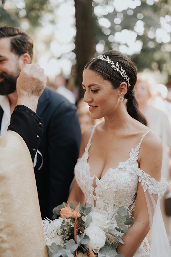 beautiful-summer-wedding-wonderful-florals-terracotta-hues_39