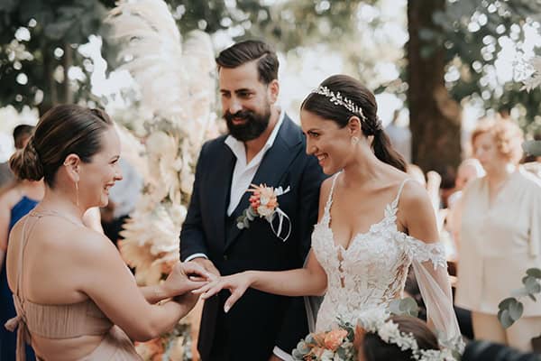 beautiful-summer-wedding-wonderful-florals-terracotta-hues_40