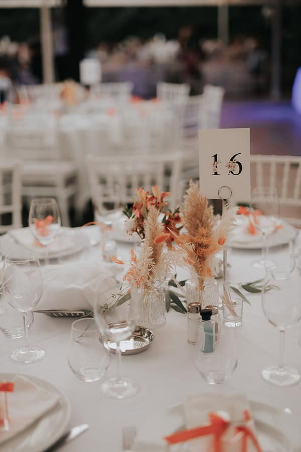 beautiful-summer-wedding-wonderful-florals-terracotta-hues_57
