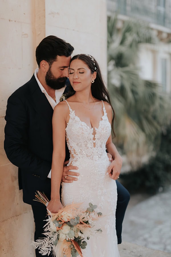 beautiful-summer-wedding-wonderful-florals-terracotta-hues_70