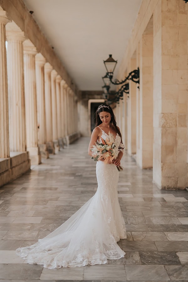 beautiful-summer-wedding-wonderful-florals-terracotta-hues_73