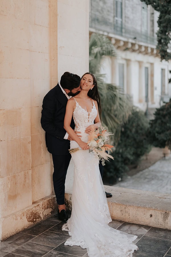beautiful-summer-wedding-wonderful-florals-terracotta-hues_76