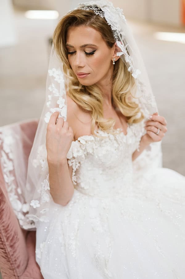 bloom-summer-wedding-athens-all-time-classic-white-hues_11