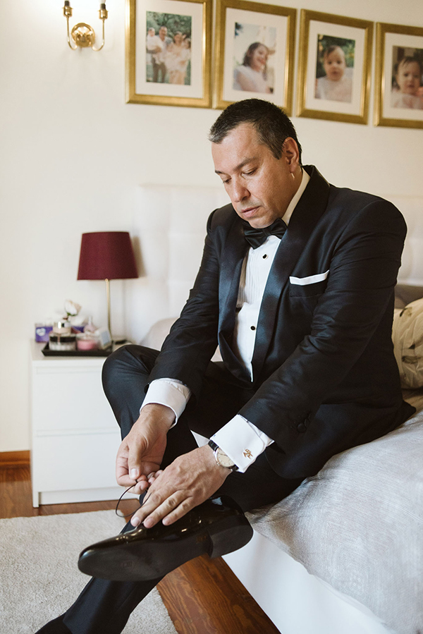 bloom-summer-wedding-athens-all-time-classic-white-hues_12