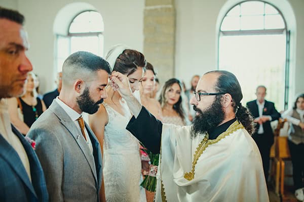 colorful-spring-wedding-galu-seaside-vivid-hues-modern-touches_07