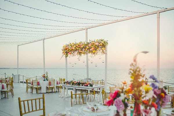 colorful-spring-wedding-galu-seaside-vivid-hues-modern-touches_18x