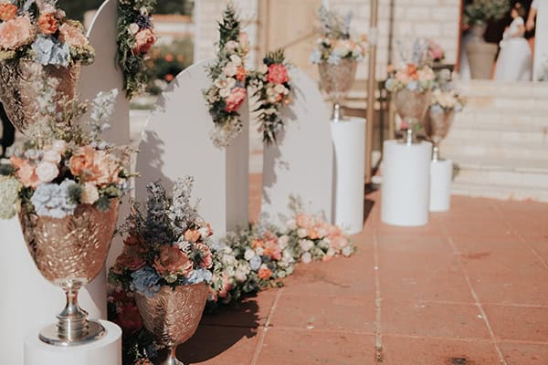 colorful-spring-wedding-igoumenitsa-stunning-peonies-roses_14