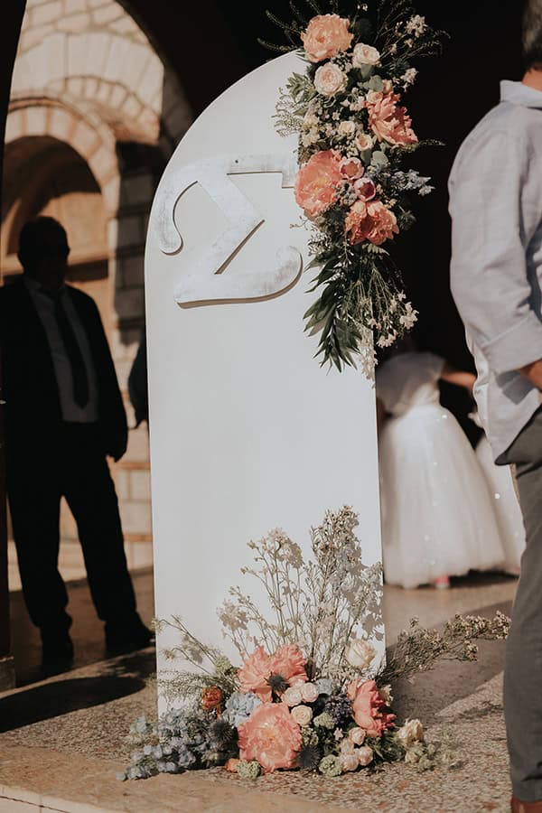 colorful-spring-wedding-igoumenitsa-stunning-peonies-roses_18