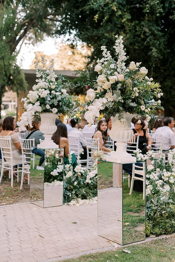 elegant-summer-wedding-rhodes-fairytale-floral-arrangemenets_23