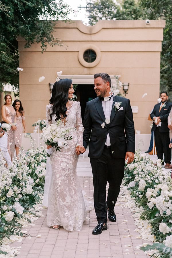 elegant-summer-wedding-rhodes-fairytale-floral-arrangemenets_42