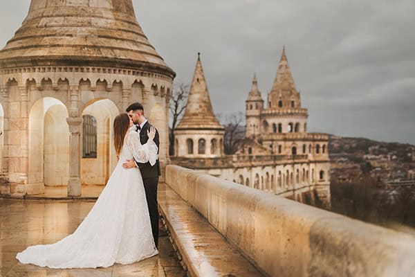 Παραμυθένιος χειμωνιάτικος γάμος με λευκά λουλούδια και μαγευτικά στιγμιότυπα │ Ελένη & Σωτήρης