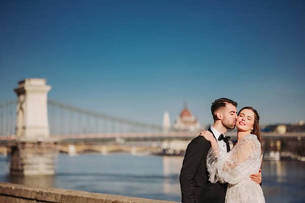 fairylale-winter-wedding-white-florals-magical-snapshots_03x