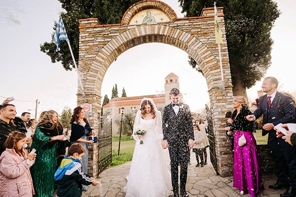 fairylale-winter-wedding-white-florals-magical-snapshots_14