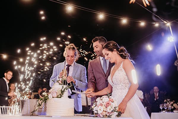 island-fall-wedding-paros-romantic-florals-pastel-tones_41