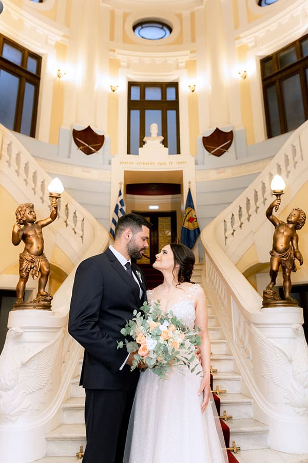 lovely-spring-wedding-athens-flowers-coral-white-tones_18