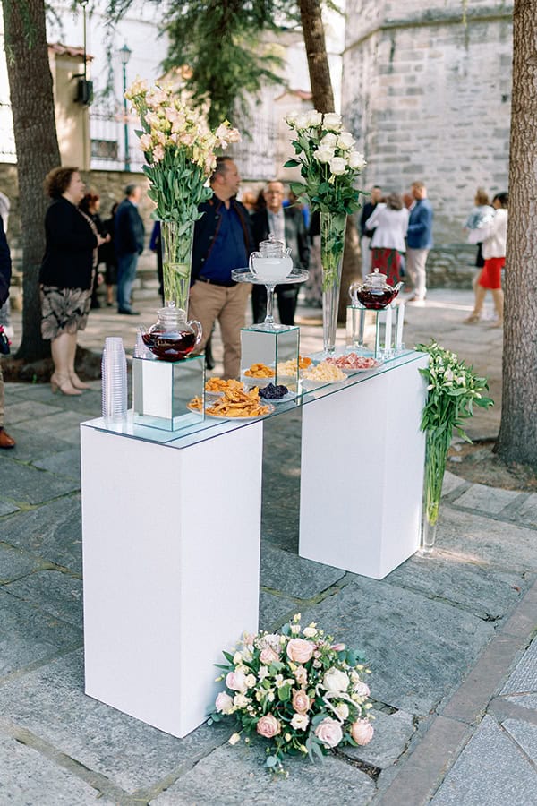 lovely-spring-wedding-kozani-roses-pastel-tones_12