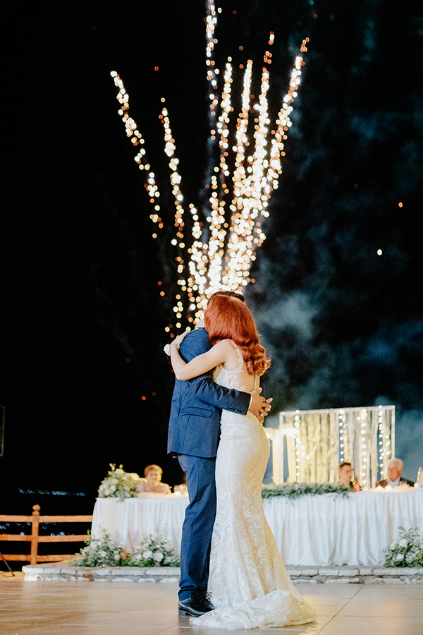 lovely-summer-wedding-agrinio-white-roses-eucalyptus_18
