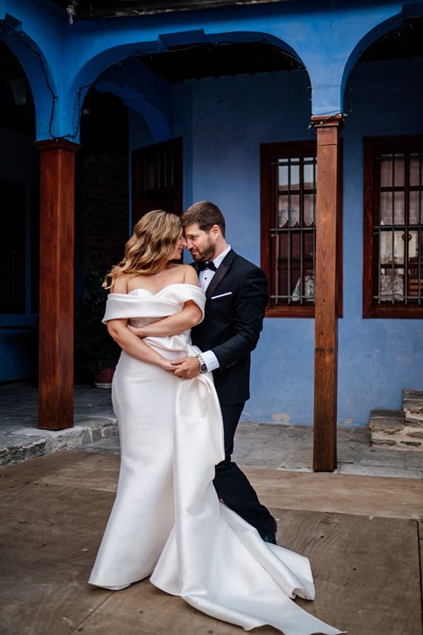 lovely-summer-wedding-drama-white-callas_03