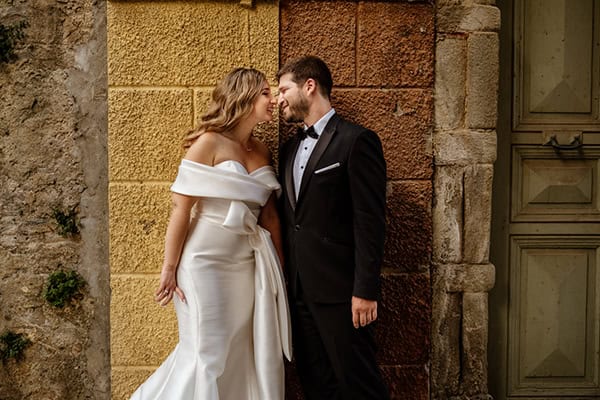 lovely-summer-wedding-drama-white-callas_04