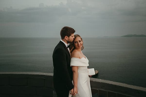 lovely-summer-wedding-drama-white-callas_37x