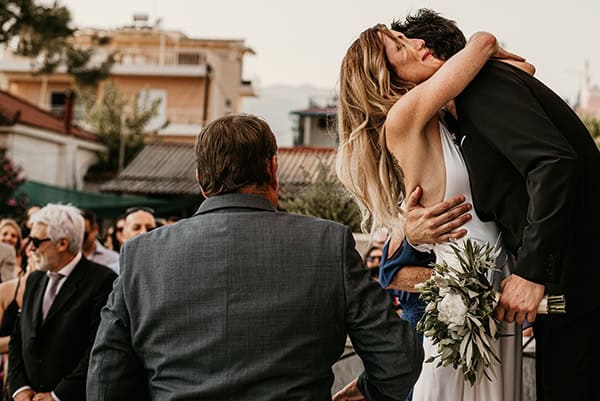 lovely-summer-wedding-kalamata-eucalyptus-olive-leaves_18