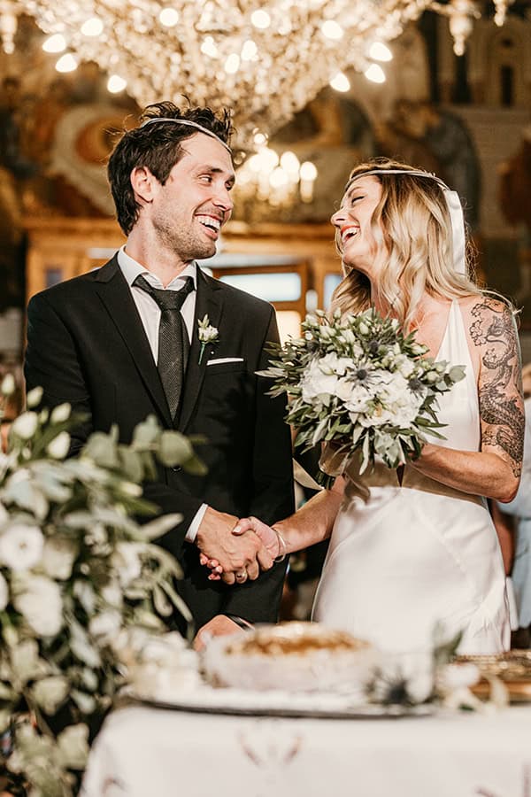lovely-summer-wedding-kalamata-eucalyptus-olive-leaves_19