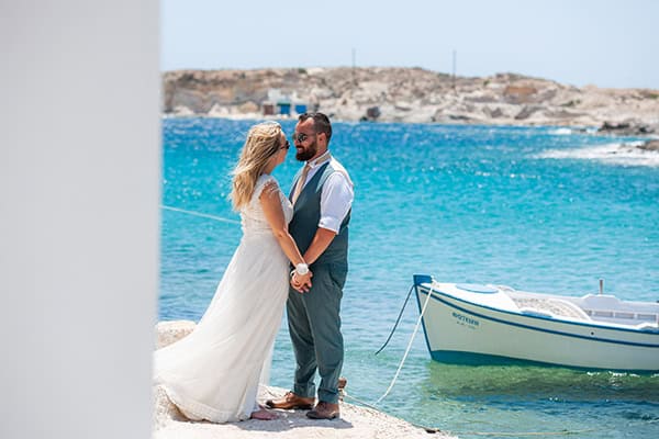 lovely-summer-wedding-kimolos-island-field-flowers_03