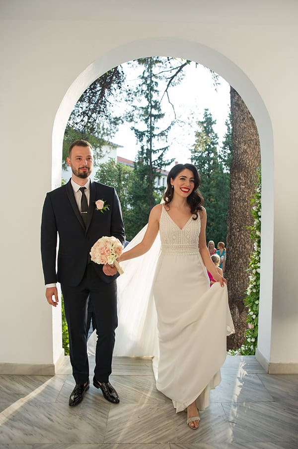 lovely-summer-wedding-thessaloniki-romantic-flowers_17