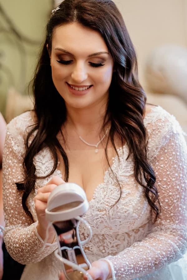 lovely-summer-wedding-thessaloniki-white-lisianthus-hydrangeas_03