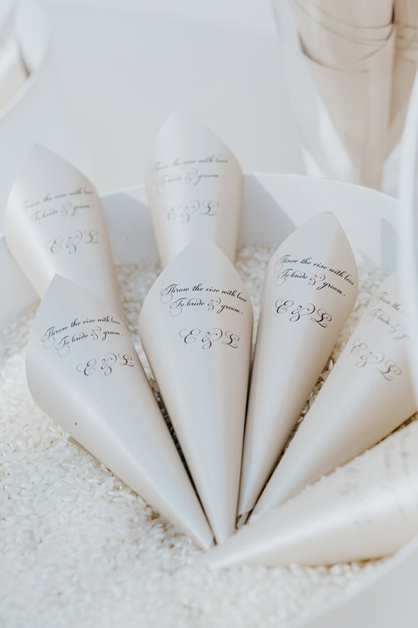 lovely-summer-wedding-thessaloniki-white-lisianthus-hydrangeas_06