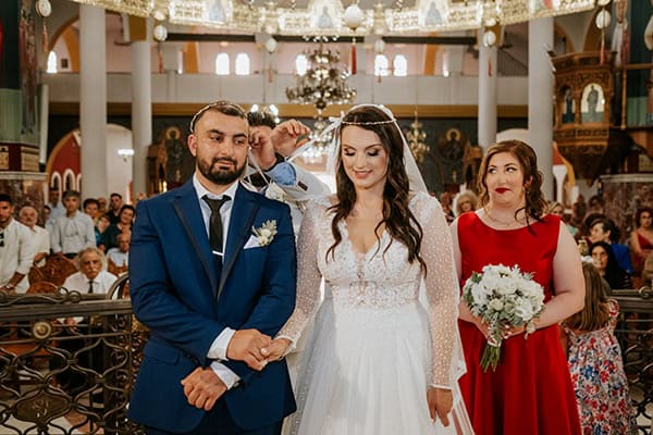 lovely-summer-wedding-thessaloniki-white-lisianthus-hydrangeas_16x