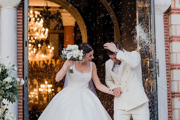 Yπέροχος καλοκαιρινός γάμος στη Θεσσαλονίκη με κίτρινα τριαντάφυλλα και chinoiserie patterns │ Αφροδίτη & Σταμάτης