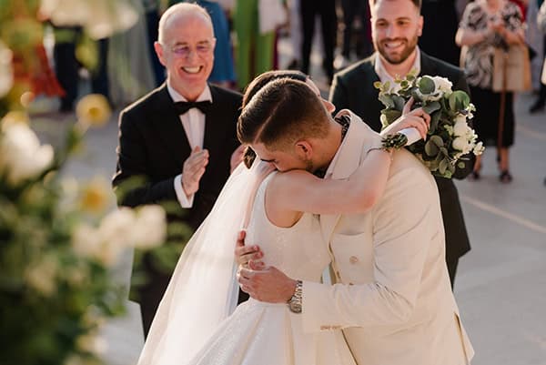 lovely-summer-wedding-thessaloniki-yellow-roses-chinoiserie-patterns_21