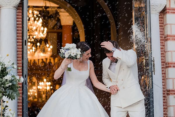 lovely-summer-wedding-thessaloniki-yellow-roses-chinoiserie-patterns_24