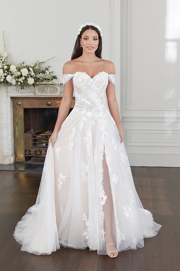 mesmerizing--justin-alexander-wedding-dresses-sincerity-bridal-spring-summer-2023_01