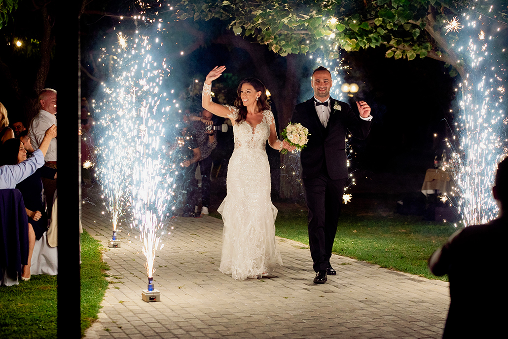 Ρομαντικός φθινοπωρινός γάμος με τριαντάφυλλα και λυσιάνθο │ Κρύστη & Δημήτρης