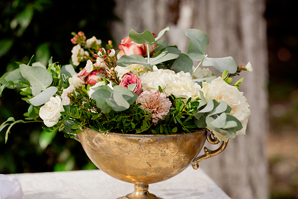 romantic-fall-wedding-roses-lycianthus_07