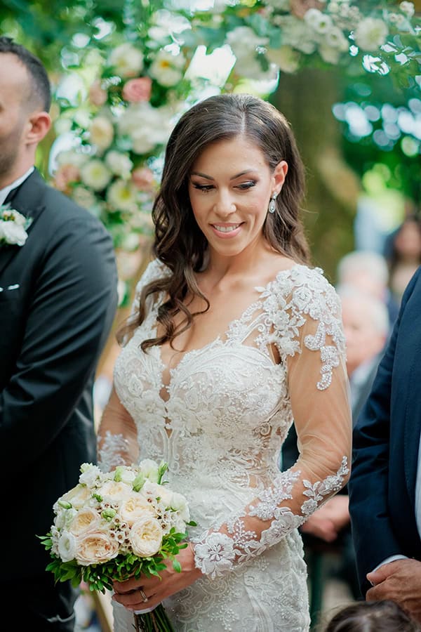 romantic-fall-wedding-roses-lycianthus_18