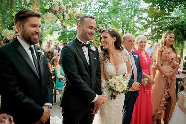 romantic-fall-wedding-roses-lycianthus_21