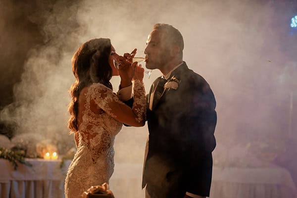 romantic-fall-wedding-roses-lycianthus_26