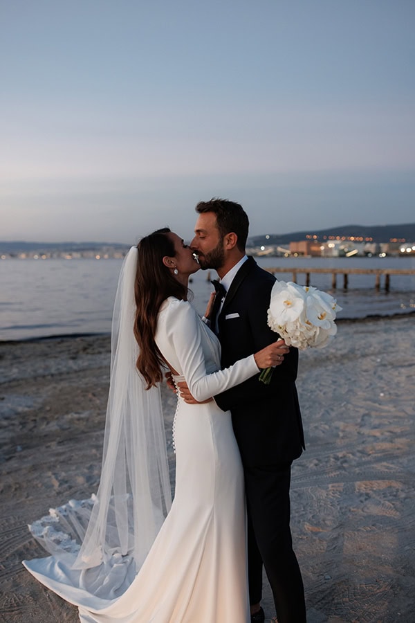 romantic-fall-wedding-thessaloniki-orchids-baby-breath_02